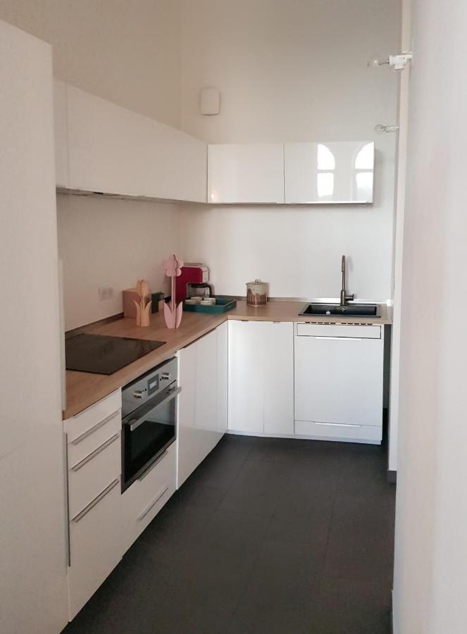 Le 5 De Treves - Metz Apartment Екстериор снимка